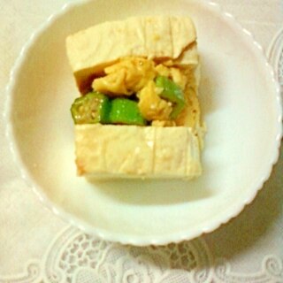 豆腐とオクラとスクランブルエッグのケチャップサンド
